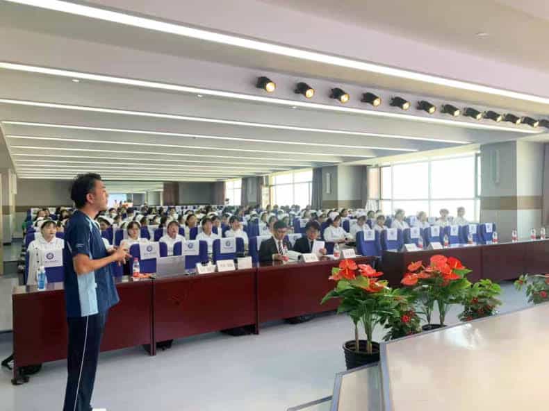 2-191016160A2c9.jpg 2-191016160A2c9.jpg